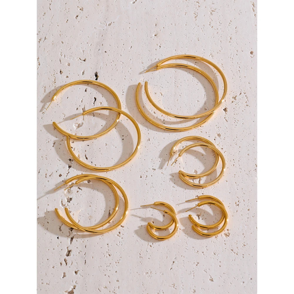 18K Gold-Plated Minimalist Hoop Earrings — Waterproof Stainless Steel | 25–70mm